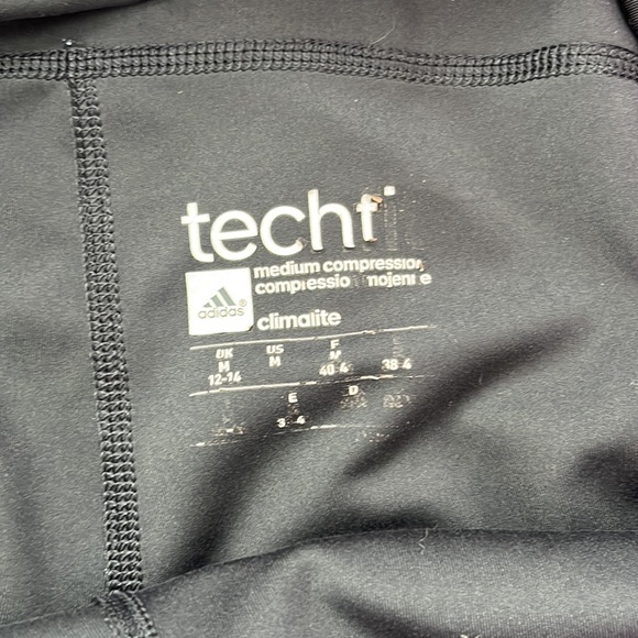 Adidas compression shorts - Picture 3 of 5